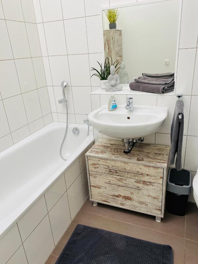 Ferienhaus Alte Kaserne Andernach Esterno foto