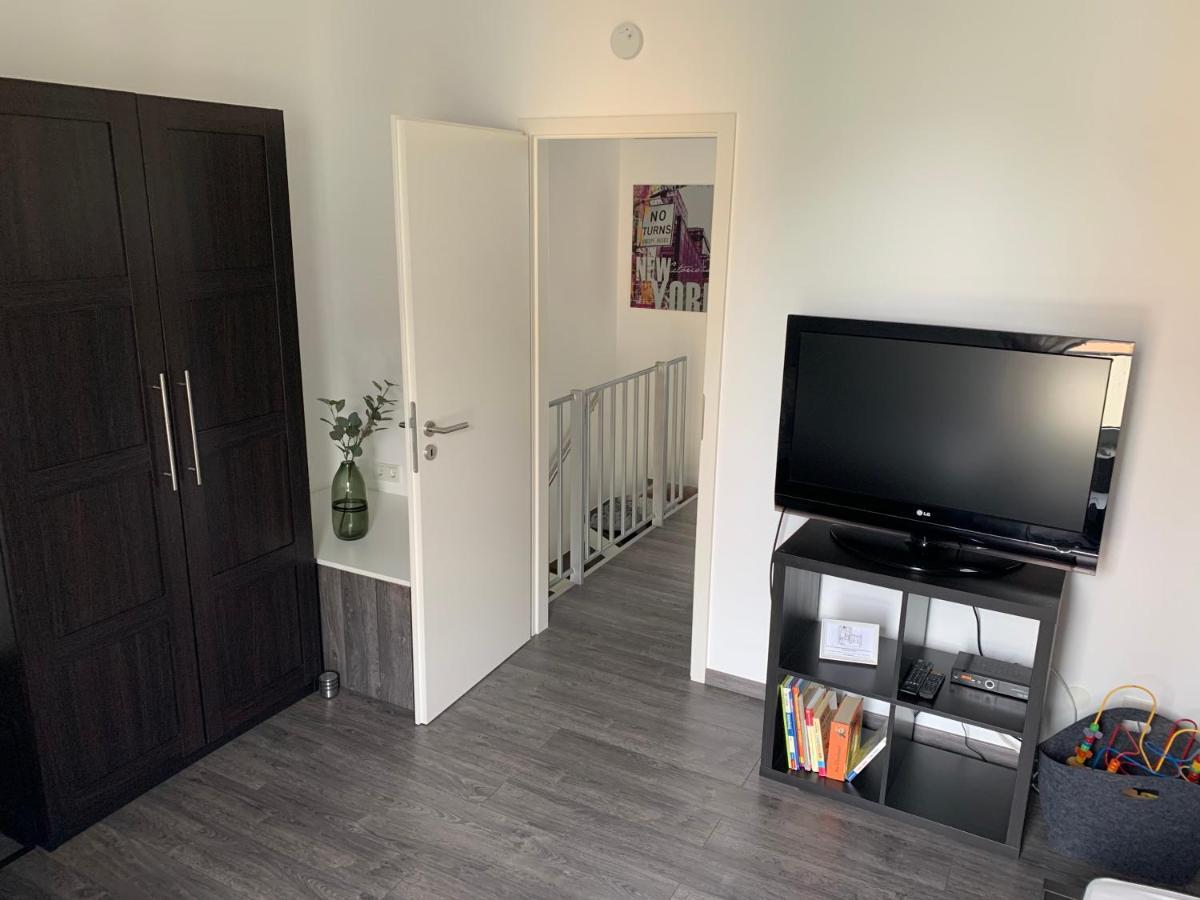 Ferienhaus Alte Kaserne Andernach Esterno foto